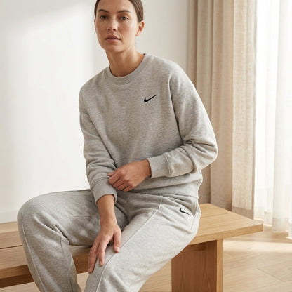 Conjunto Nike Gris